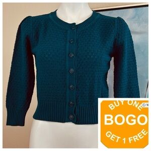 Yemak Teal Button-Up Women's Sweater cardigan NWT Size Junior med